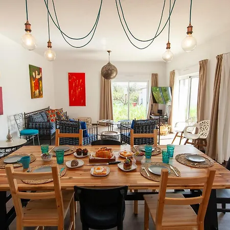 Villa D13 - Eiras Velhas House In *