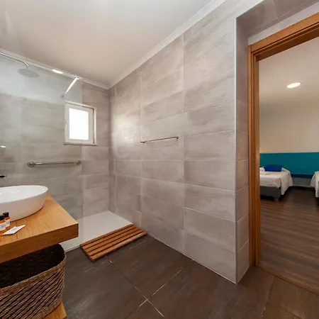 D13 - Eiras Velhas House In Villa