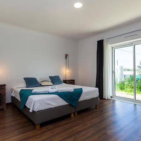 D13 - Eiras Velhas House In Villa