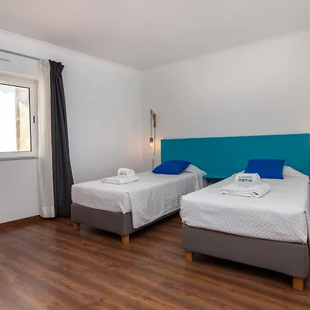 D13 - Eiras Velhas House In *