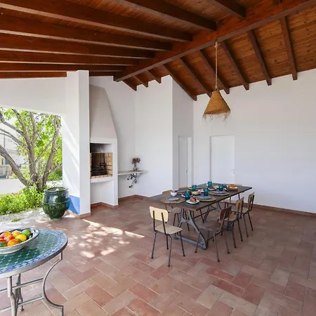 D13 - Eiras Velhas House In Almádena