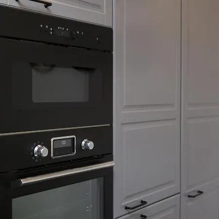 Villa D13 - Eiras Velhas House In *