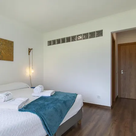 D13 - Eiras Velhas House In * Almádena