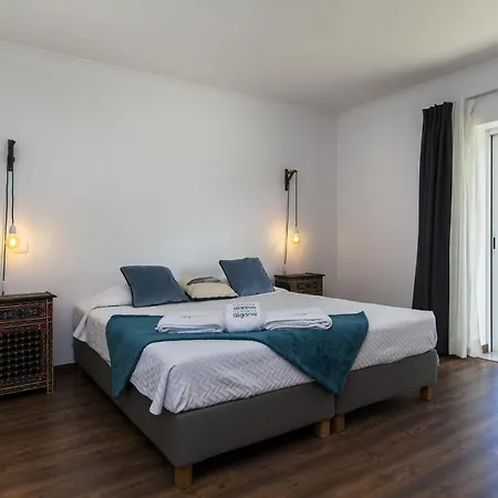 Villa D13 - Eiras Velhas House In Almádena