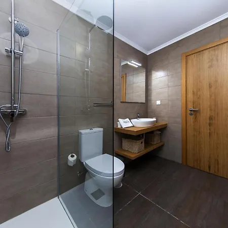 D13 - Eiras Velhas House In Almádena