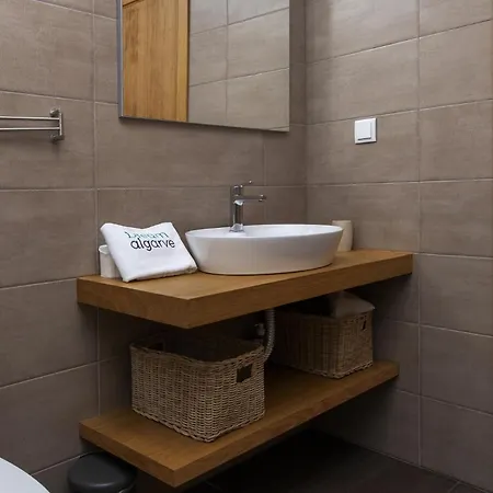 Villa D13 - Eiras Velhas House In