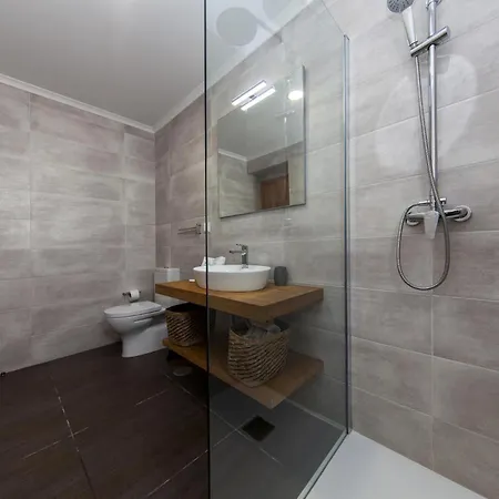 D13 - Eiras Velhas House In Villa