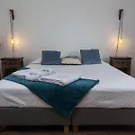 فيلة D13 - Eiras Velhas House In *