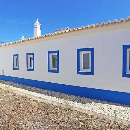 D13 - Eiras Velhas House In Βίλα